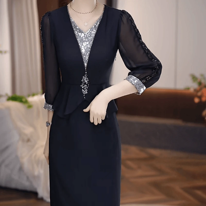 A319【连衣裙】2025早秋新款时尚优雅气质女人味收腰中长款连衣裙