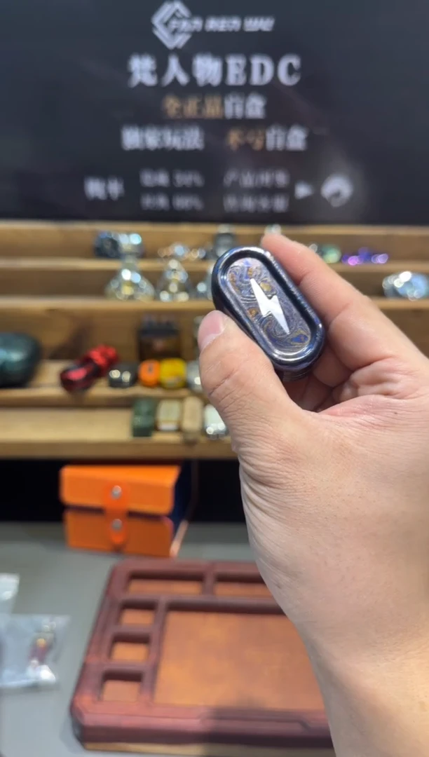 锆马偷姐推牌  样品