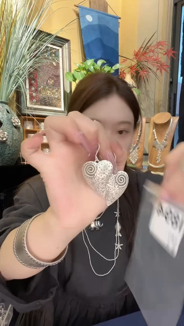 无925银S****姐耳饰