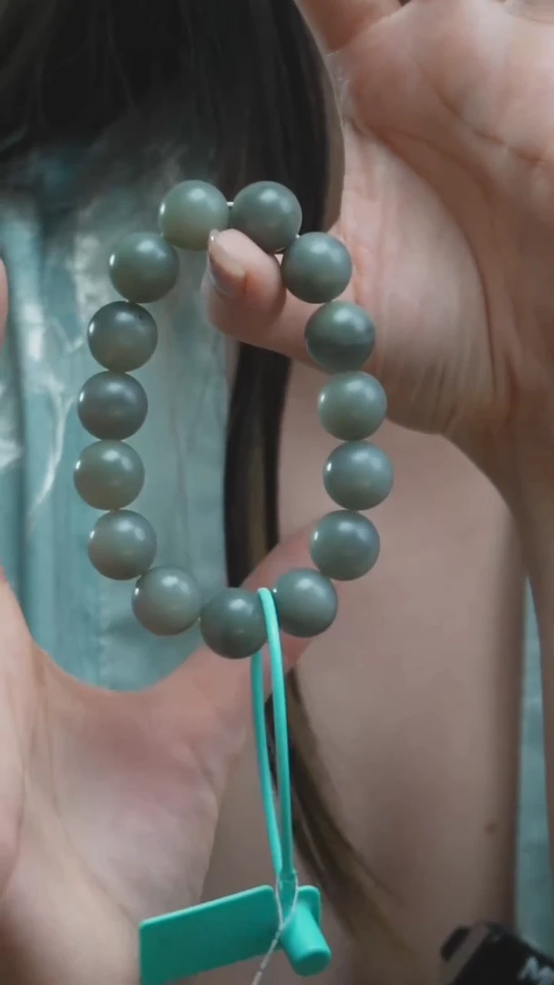 手串未镶嵌和田玉K25