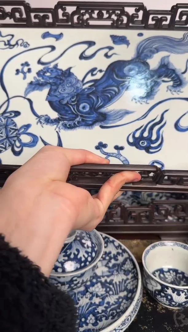 【闪购商品】摆件含真藏古狮子承盘