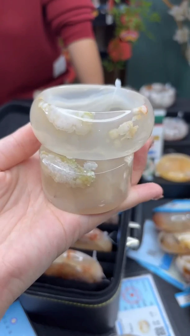 【闪购商品】石英质玉手镯未镶嵌71（61圈赠送镯心）