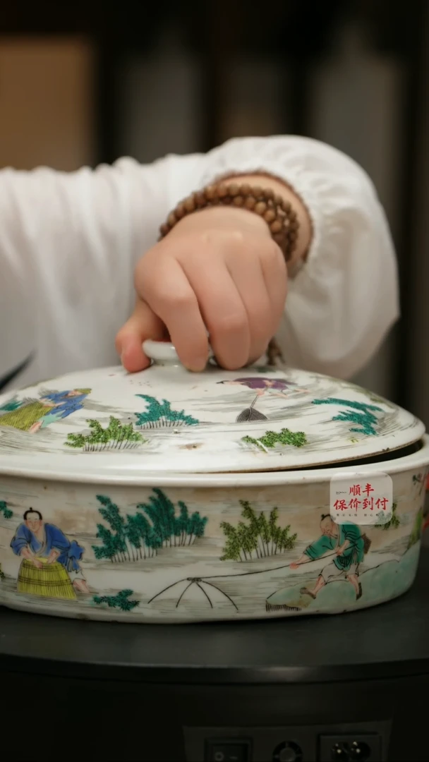 摆件白*翁瓷器瓷器瓷器瓷器瓷器瓷器