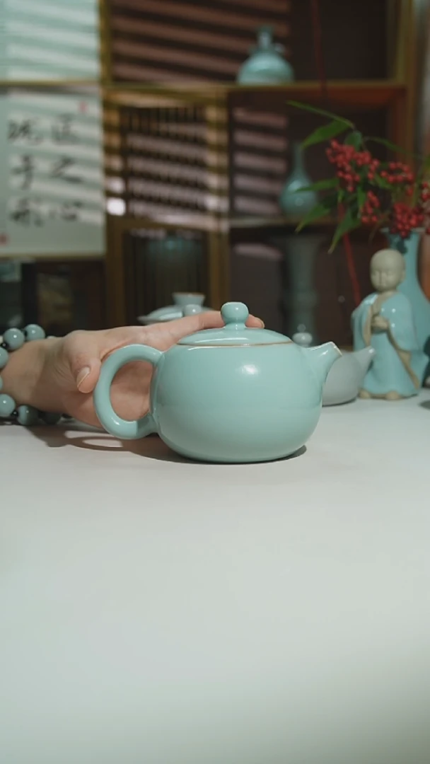 天青运圈西施壶二级
