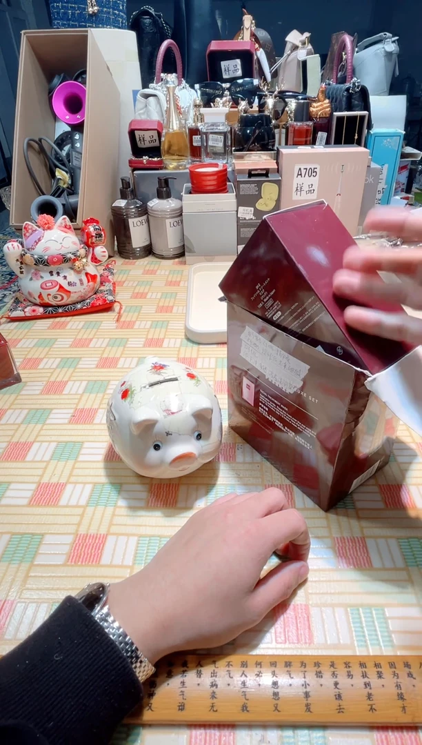 瓷片瓷器 库房到期 全部地板价@@1