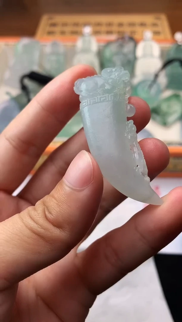定制翡翠未镶嵌毛货不退不换