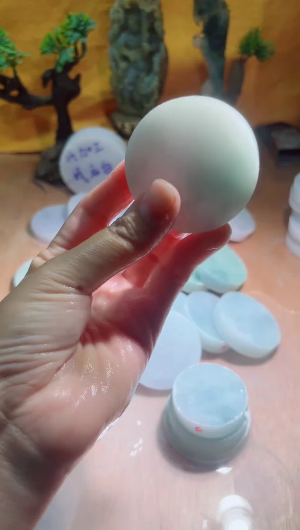 未镶嵌挂件翡翠A货砚曹571