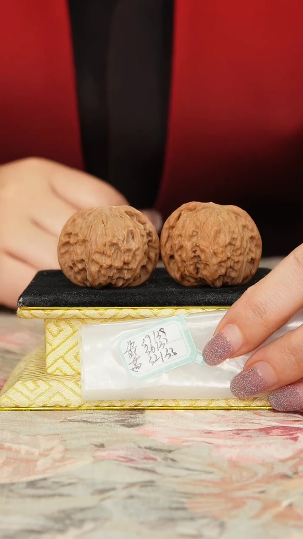 【闪购商品】文玩核桃把件磨盘