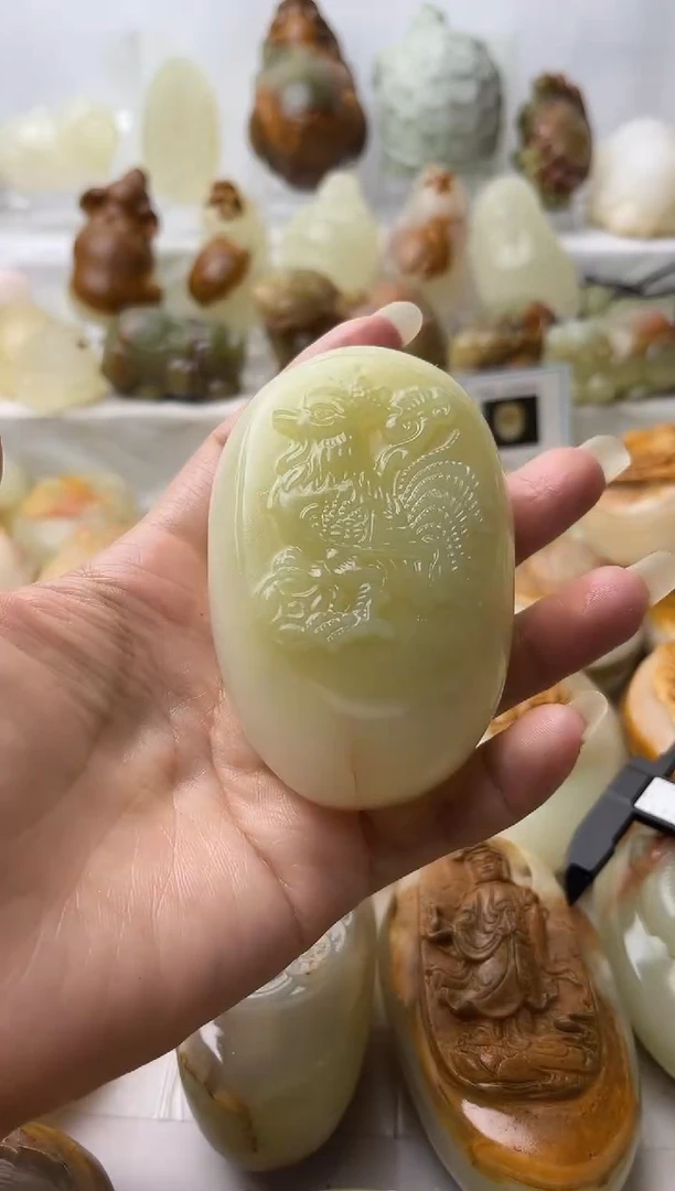 石材方解石手把摆件不退换鸡