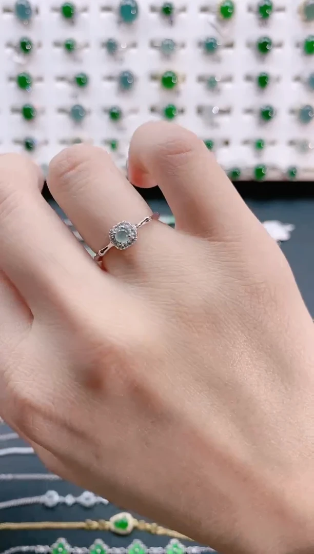 【闪购商品】翡翠戒指银S925镶嵌天然翡翠