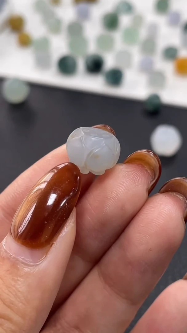 【闪购商品】定制翡翠未镶嵌莲花珠600+60