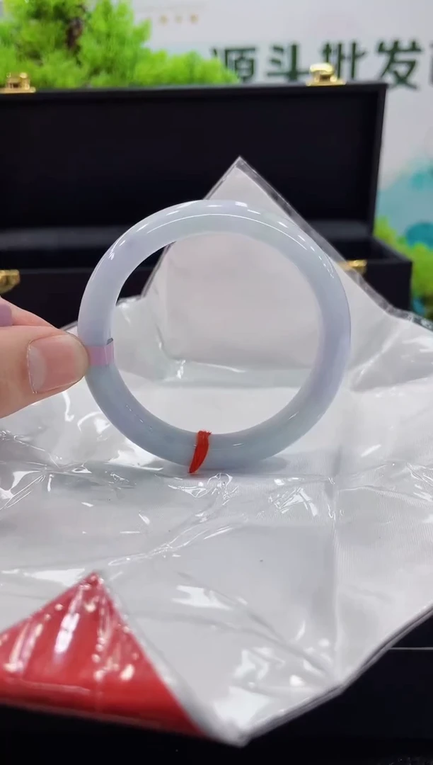 【闪购商品】翡翠手镯未镶嵌手镯