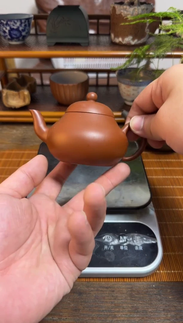 茶壶紫砂薄胎梨形壶135CC