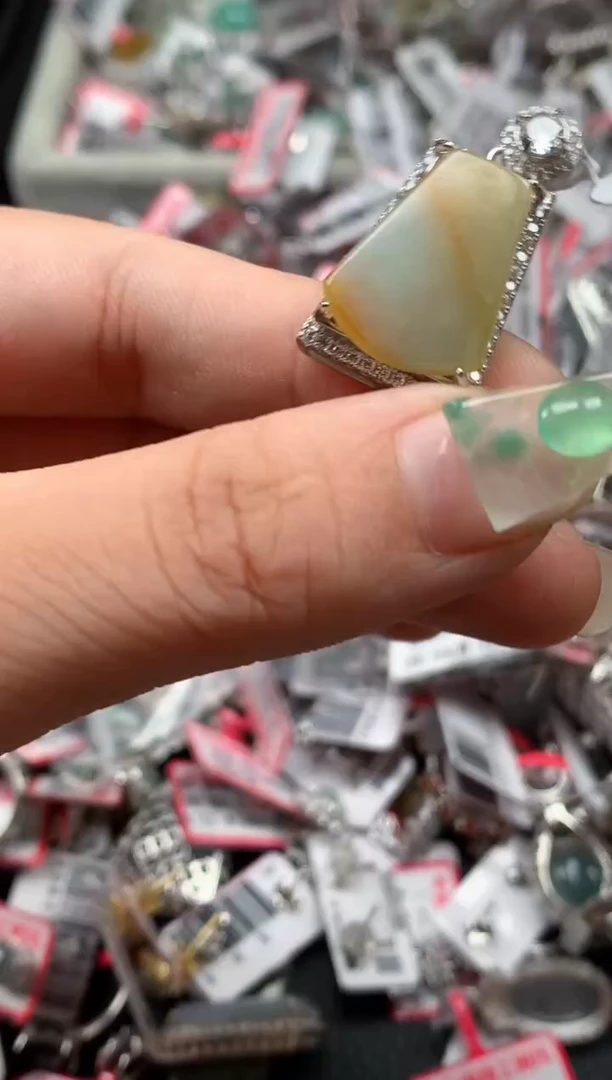 银S925镶嵌戒指翡翠天然A货缅甸翡翠