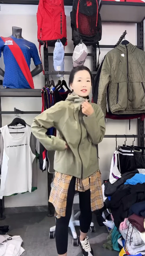 601    ·编码 瑕疵款直播间过款为准 尺码·M