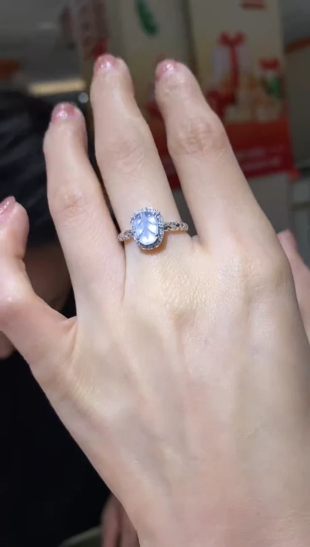 18K金镶嵌戒指翡翠|不退不换