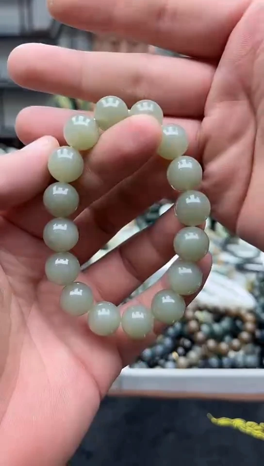 未镶嵌手串和田玉新疆且末天空蓝13