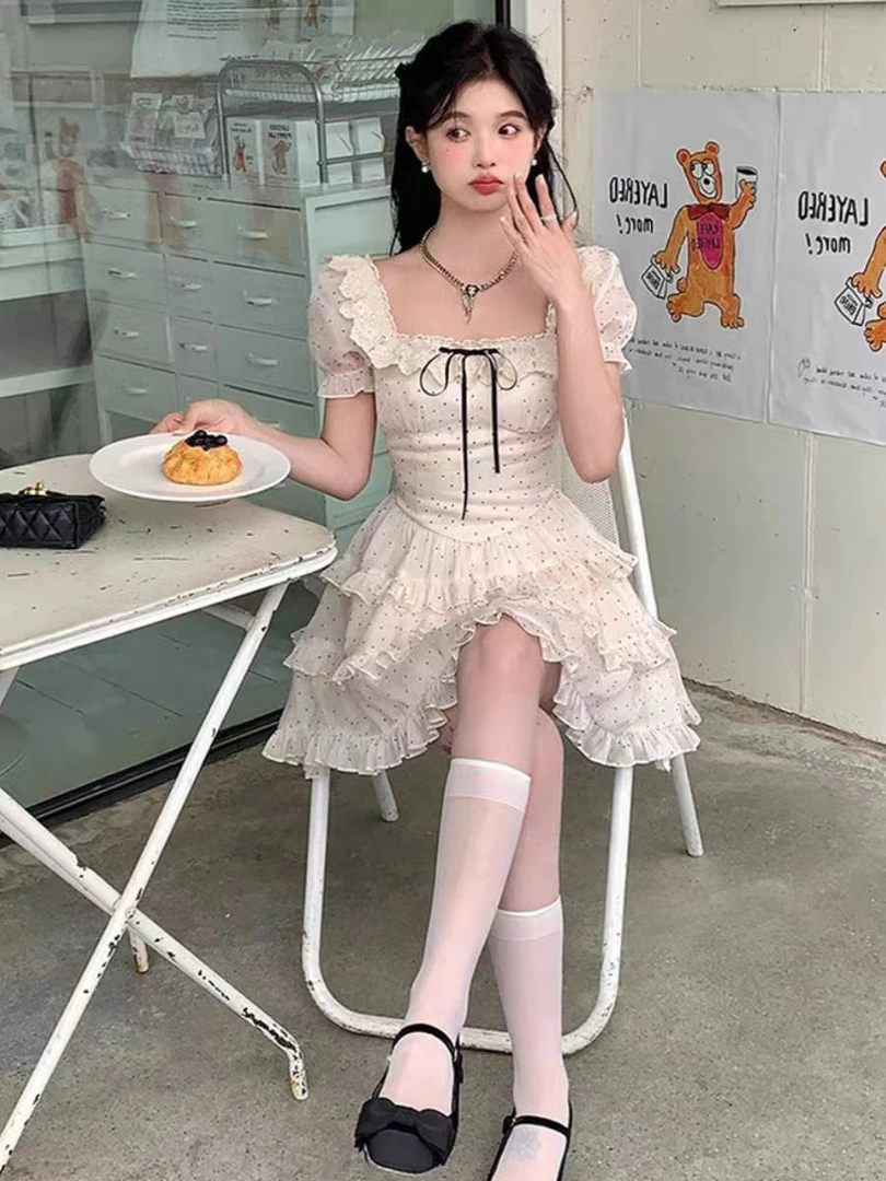 【波波奶茶】300斤特大码女中长款方领泡泡袖波点小蛋糕法式复古裙