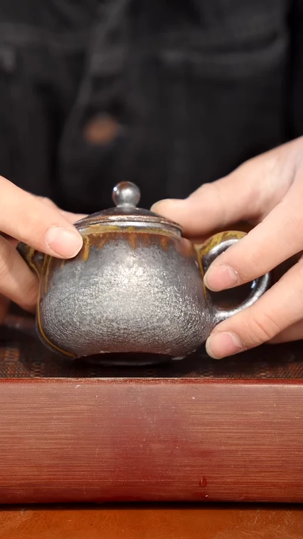 陶瓷奢瓷/瑞寅柴烧茶器（壶）469瑕疵