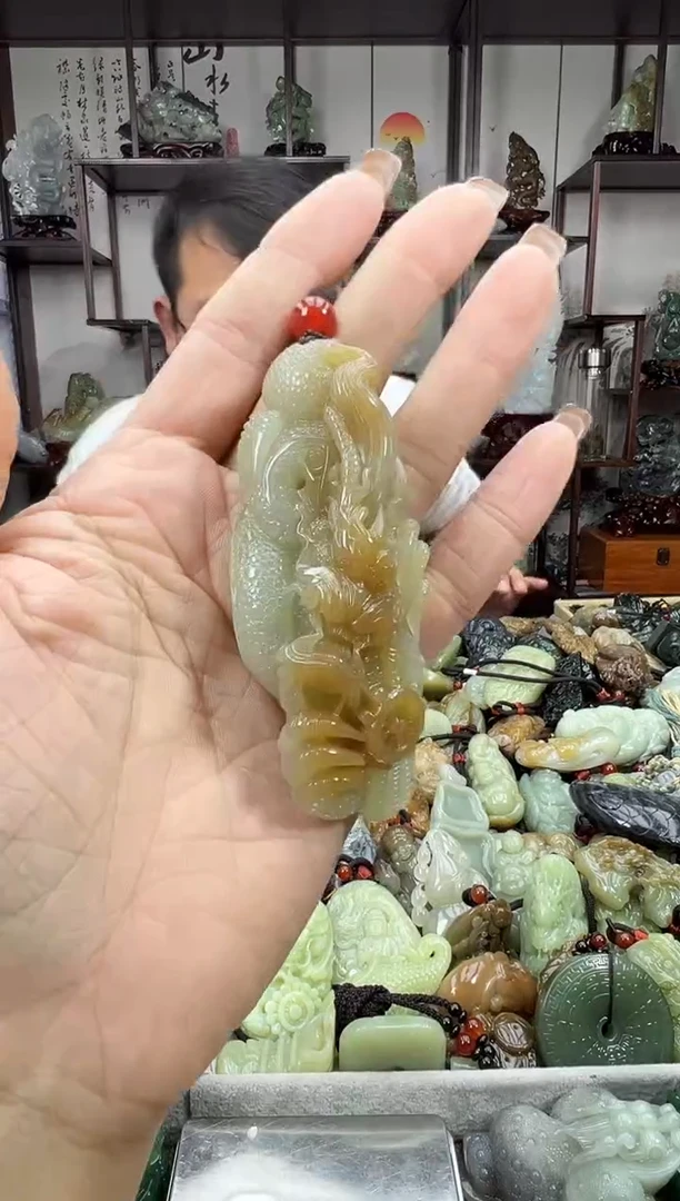 未镶嵌和田玉把件1