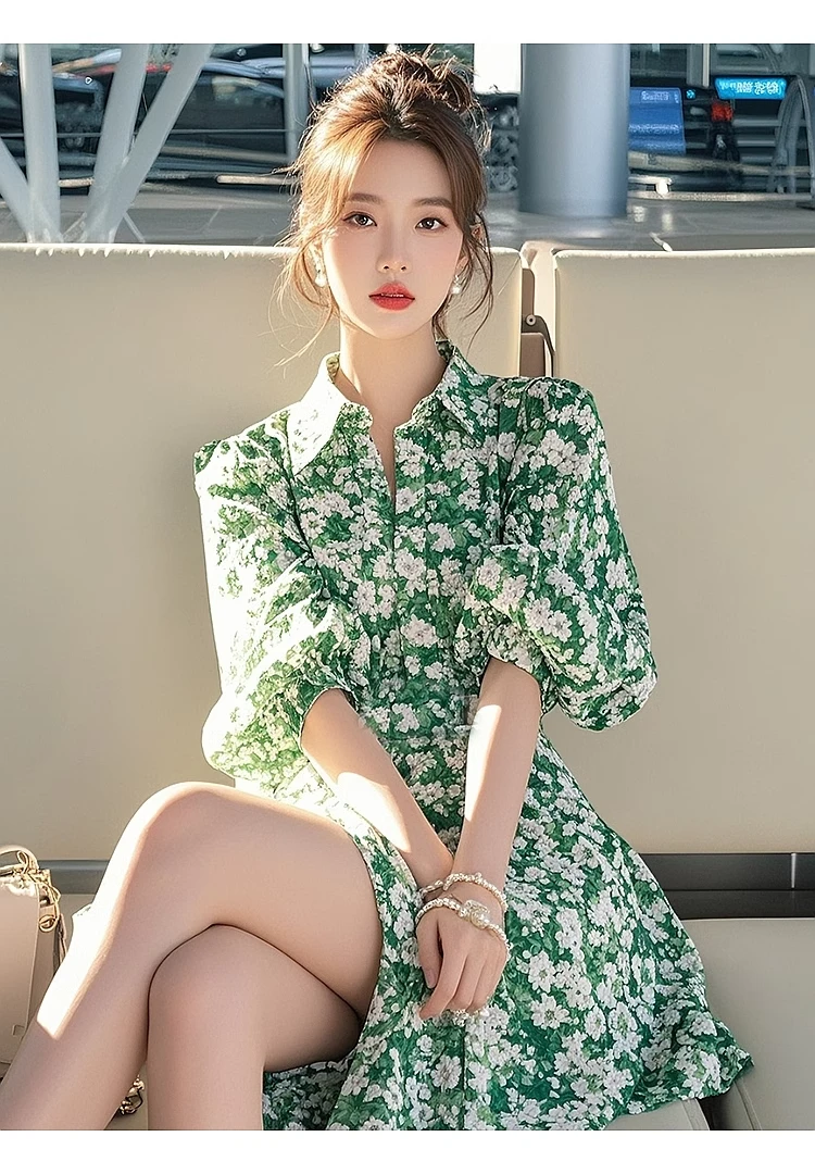 连衣裙泡泡袖碎花大摆裙复古小众洋气淑女裙子中袖法式夏季中长款