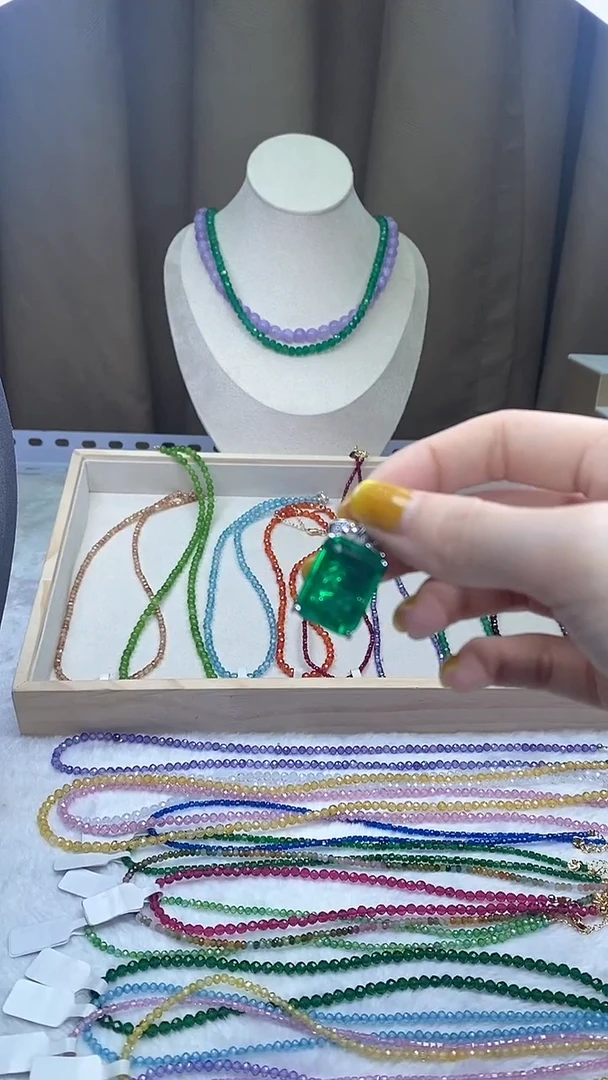 【闪购商品】祖母绿项链18K金镶嵌诗宁甄选珠宝SYZBA03