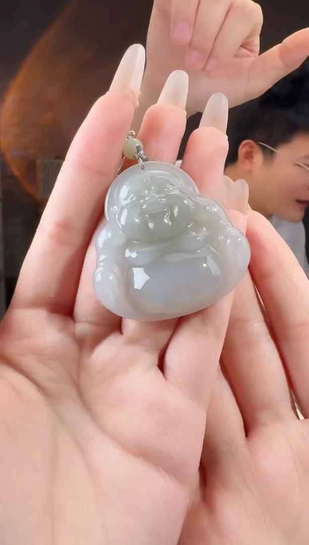 颈饰未镶嵌和田玉佛公 无