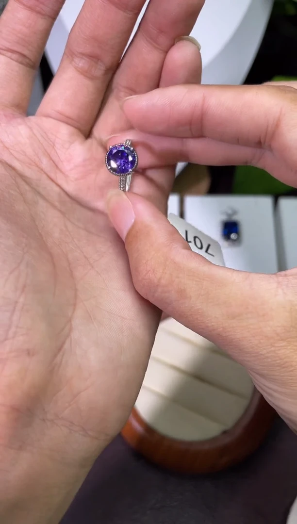 合金合成钻石紫宝戒指