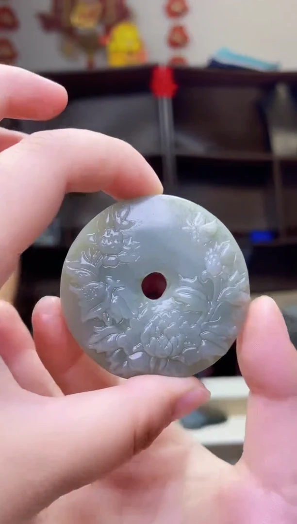 和田玉未镶嵌颈饰1