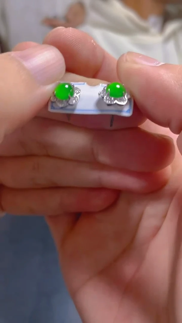 【闪购商品】翡翠耳饰未镶嵌0849878963多样性发一