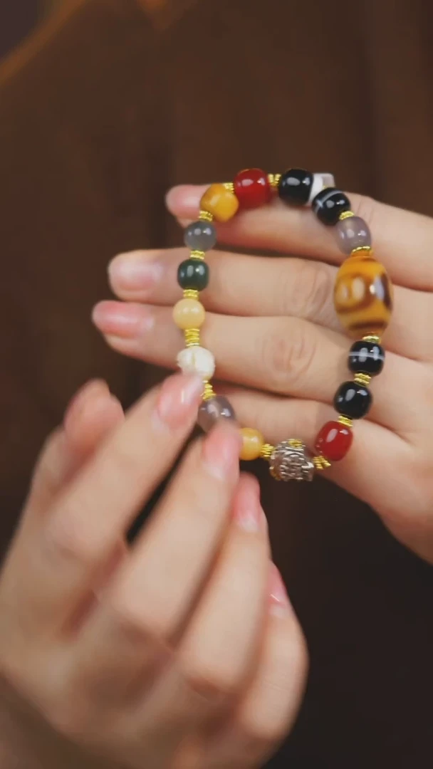 【闪购商品】玛瑙/玉髓手串未镶嵌多样性发一