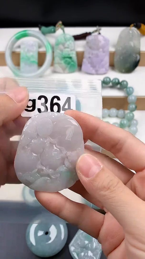 颈饰未镶嵌翡翠天然翡翠吊坠挂件