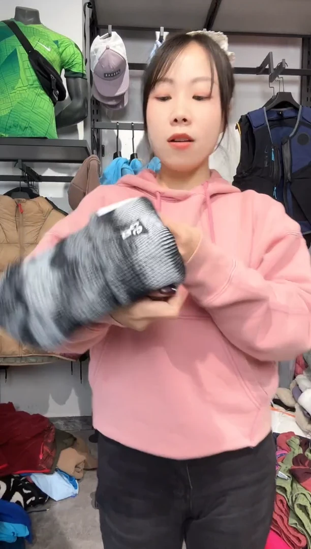 1127编码 耐克卫衣服饰过款为准 尺码灰帽acg