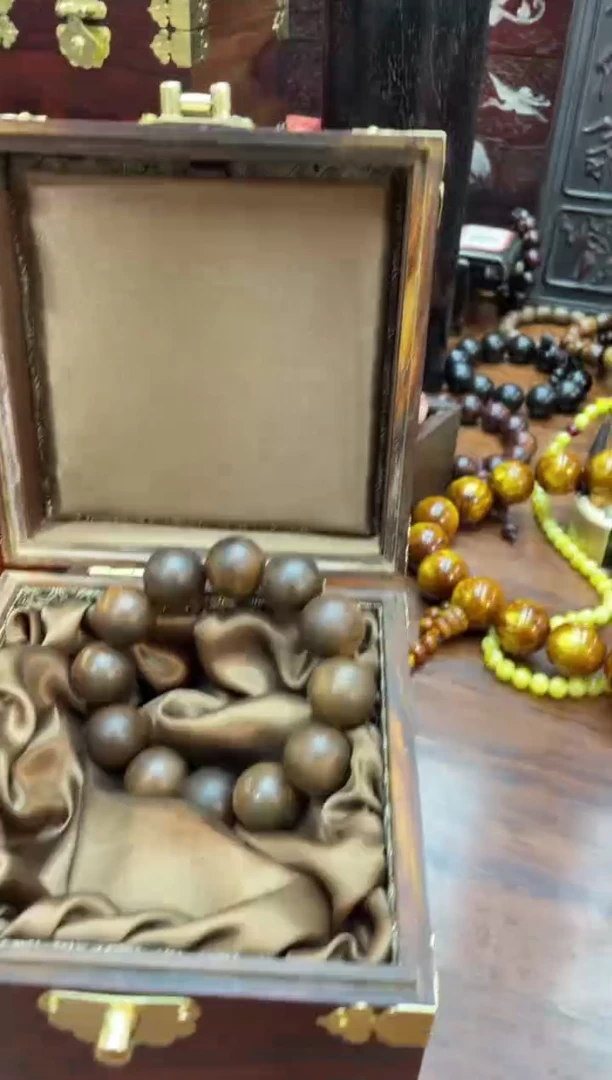 【闪购商品】木红刻字手串带花梨木侧翻盒