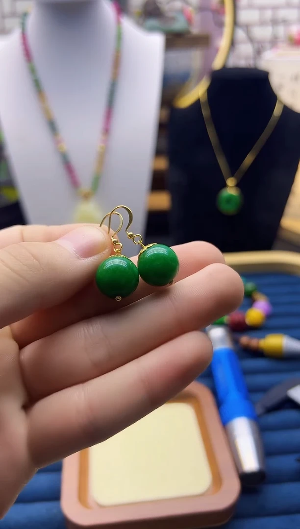 【闪购商品】翡翠耳饰14K金镶嵌E333