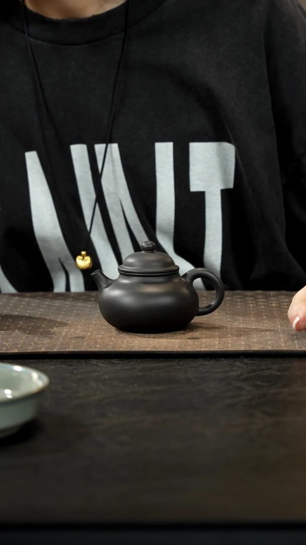 茶壶紫砂捂灰容天壶150cc