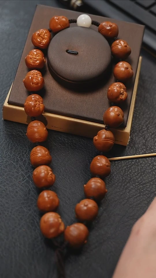 【闪购商品】橄榄核吊坠梦梦精品核雕