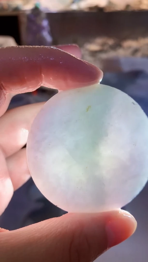 【闪购商品】翡翠颈饰未镶嵌0东0翡翠珠宝240随机发货