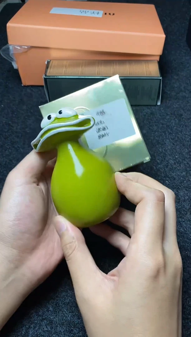 瓷片新号开播 全场漏不停    01小