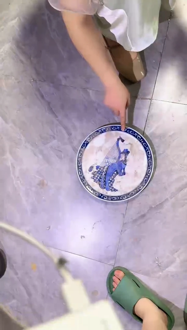其他A044微瑕不退不换景德镇制陶瓷一件