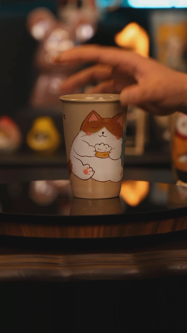 【闪购商品】摆件景德镇釉下彩绘设计师款陶瓷