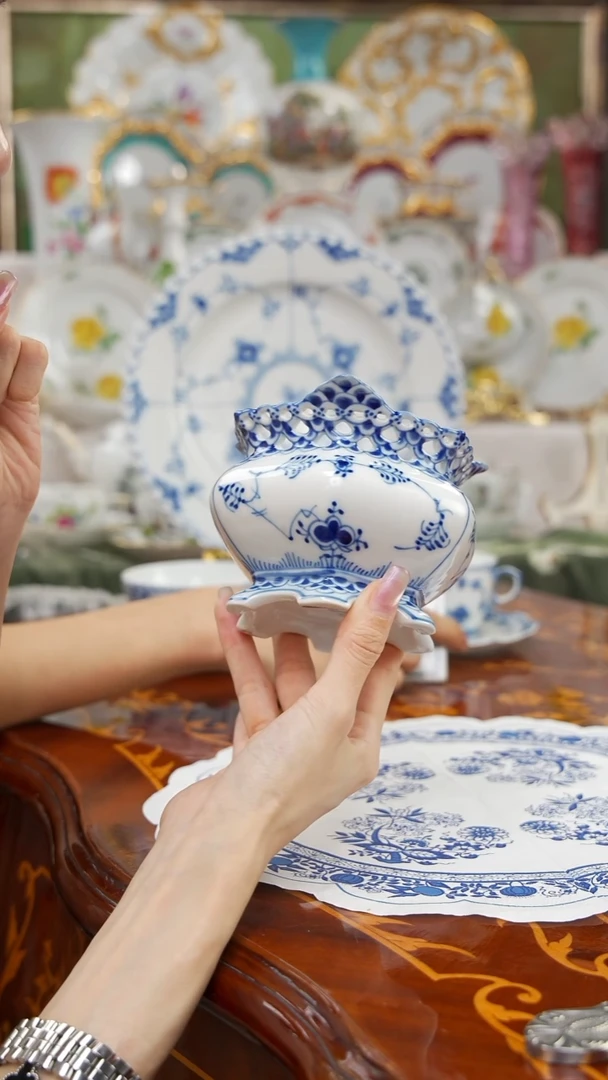 摆件米多家中古瓷器如图所示35