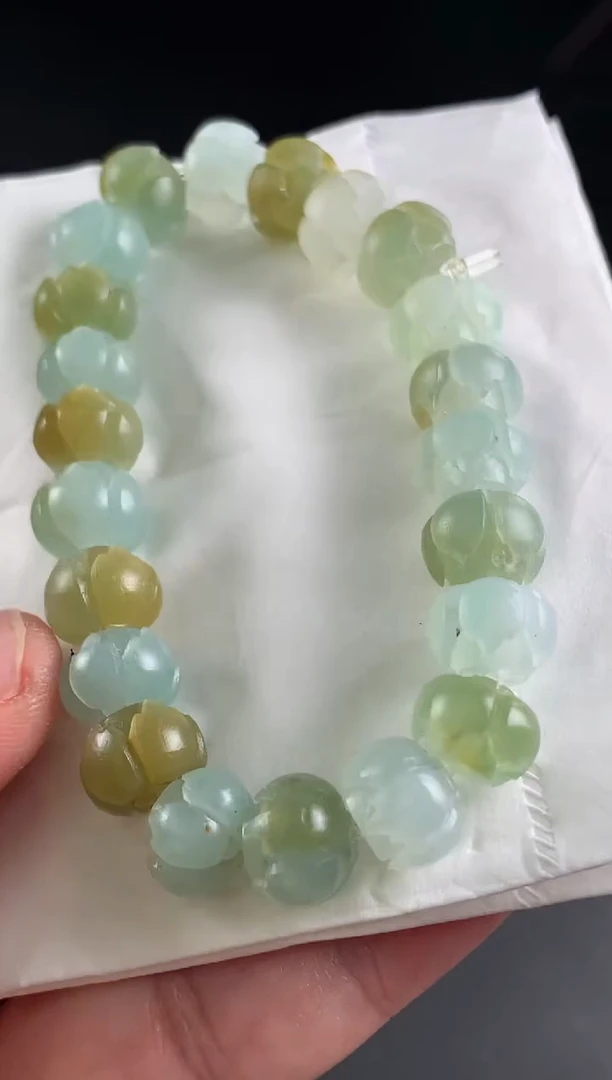 未镶嵌定制翡翠•**•翡翠