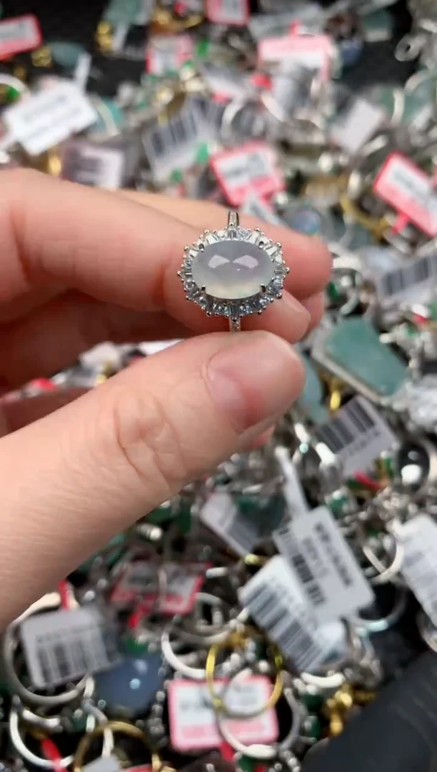 银S925镶嵌戒指翡翠888              7