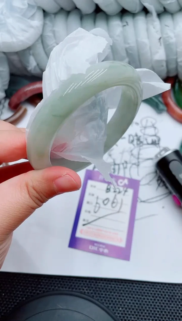 石英质玉手镯未镶嵌B224-60-61