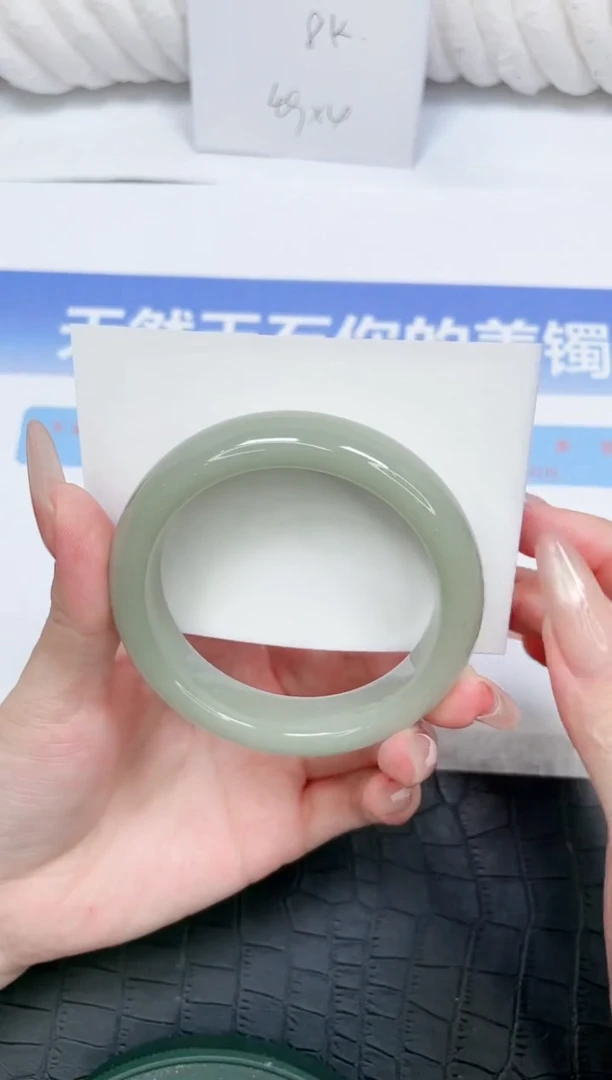 未镶嵌手镯石英质玉108-56.3