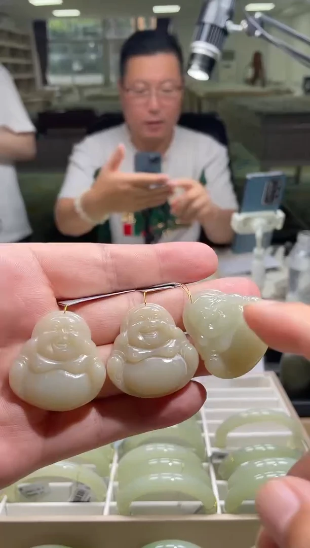 颈饰未镶嵌和田玉多样性发货其一