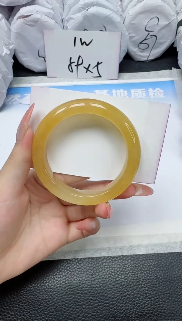 石英质玉手镯未镶嵌114