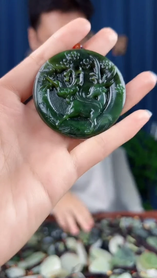 未镶嵌和田玉挂件拍一发一