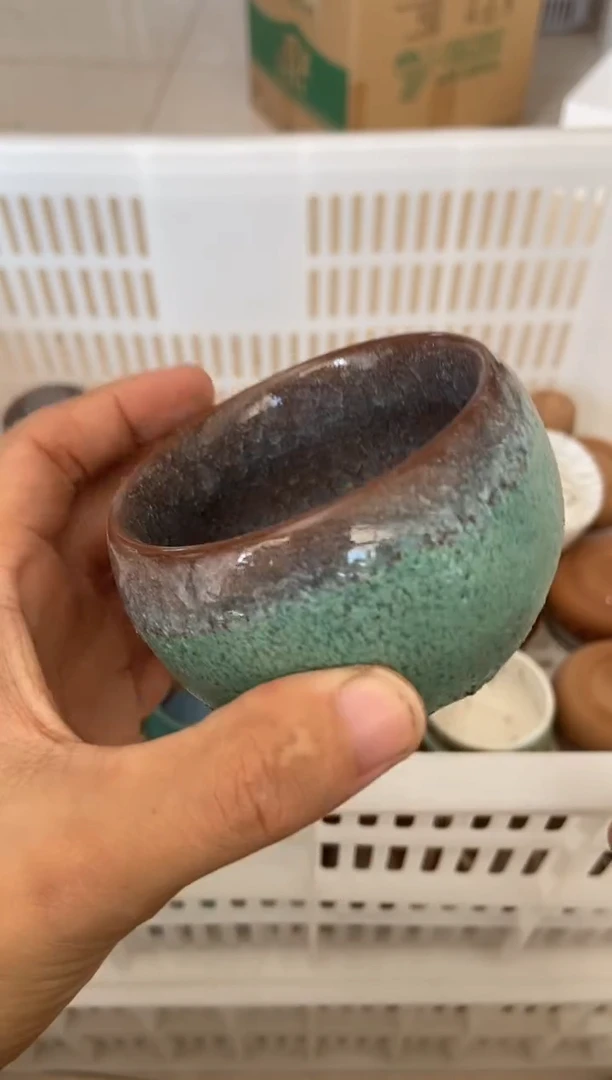 无运费险有瑕疵的摄影的产品有使用过的痕迹有点脏介意勿拍